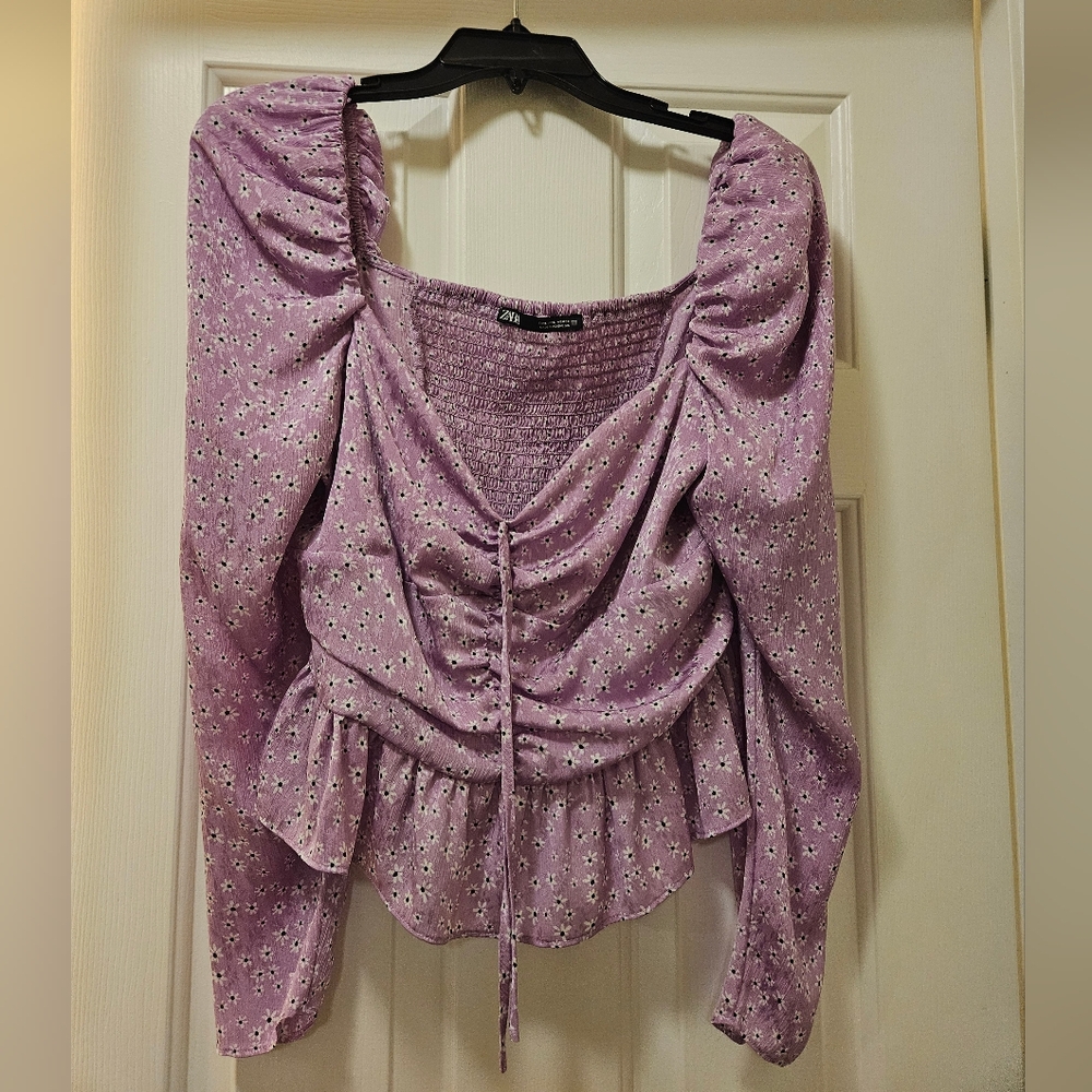 Zara floral purple daisy top